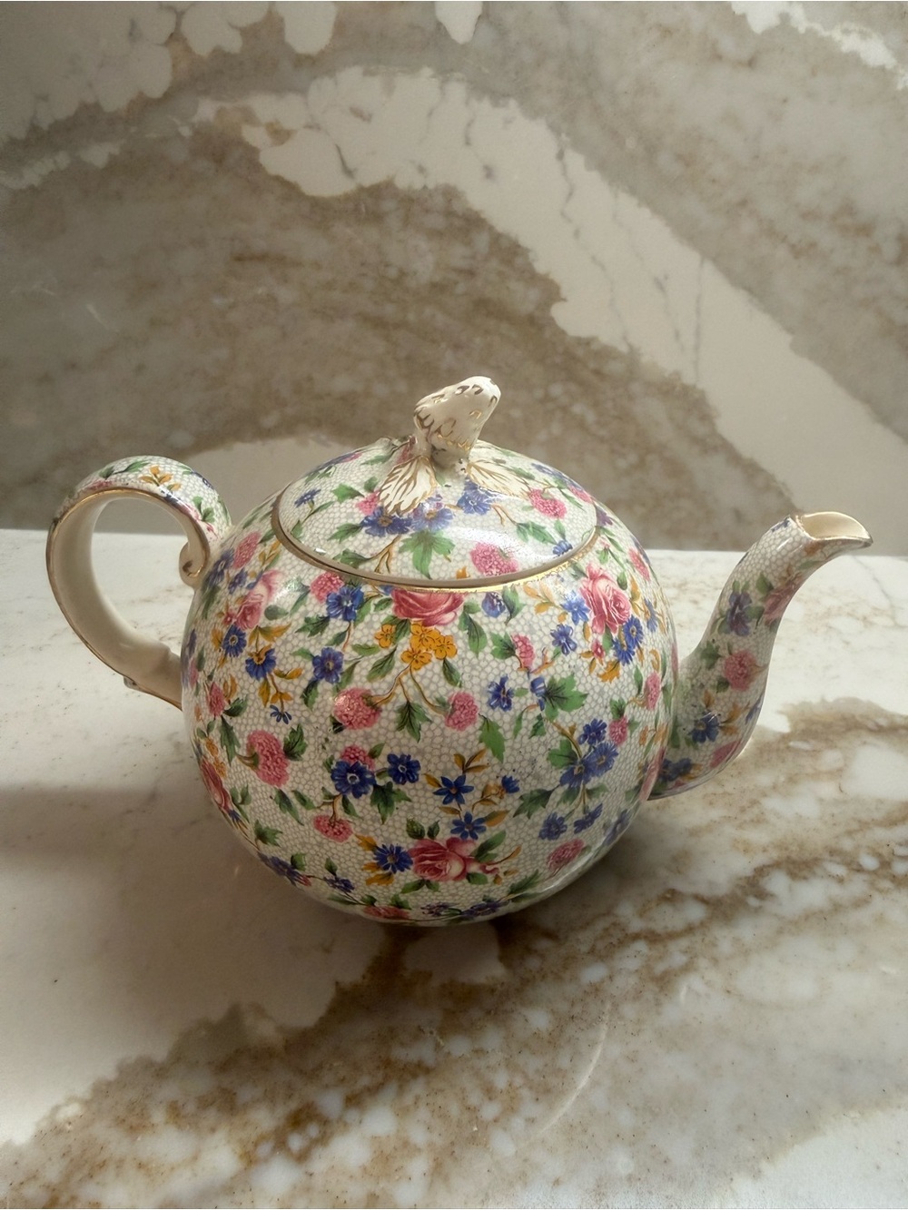 Royal Winton “Old Cottage” CHINTZ Teapot! NOT A REPRO!